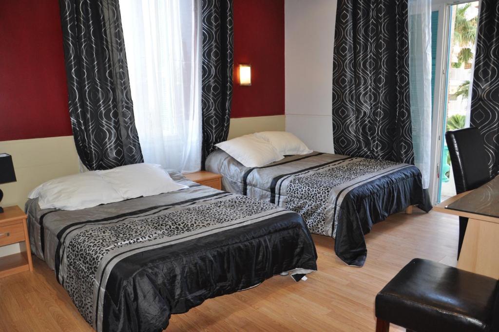 Hotel Carlone Niza Exterior foto