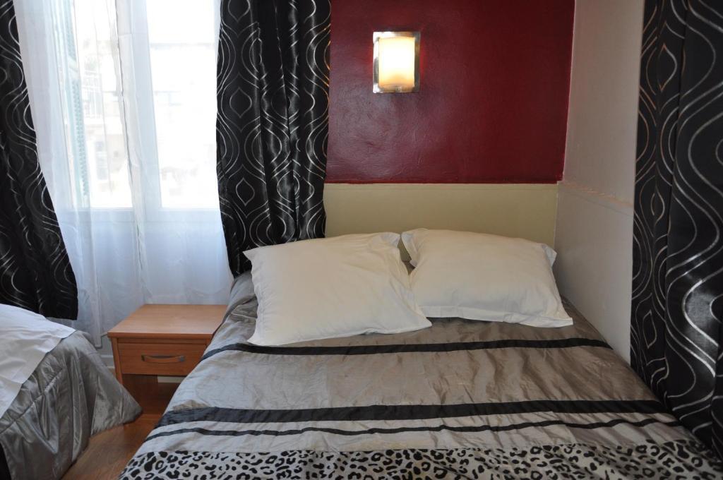 Hotel Carlone Niza Exterior foto