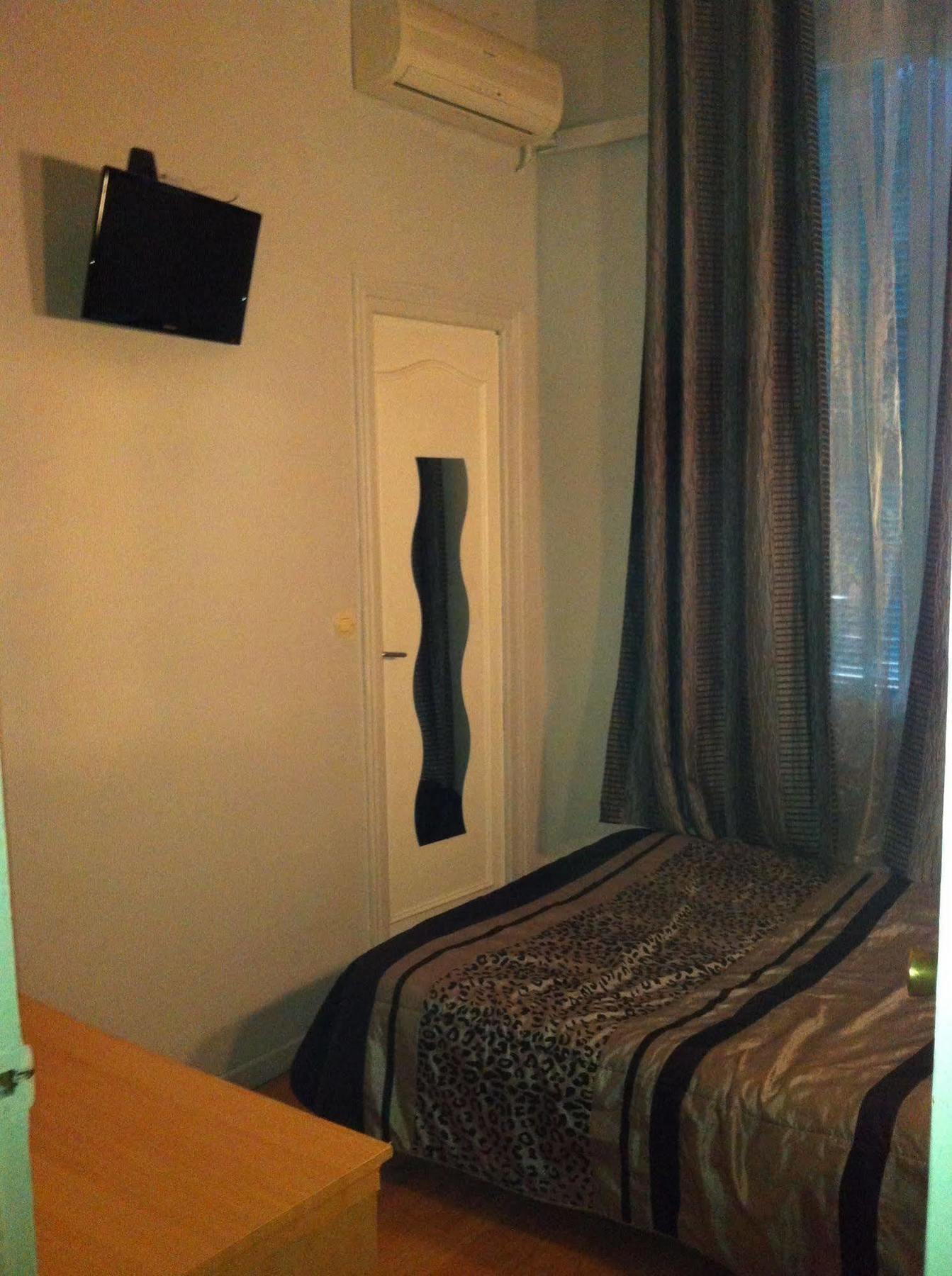 Hotel Carlone Niza Exterior foto